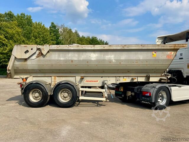 Tipper Fruehauf STEEL CHASSIS, STEEL DUMPER!   Full spring!  TO...
