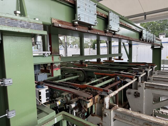 Komplettes Sägewerk (stationär) Sänger & Massierer Stapelanlage Umstapelanlage