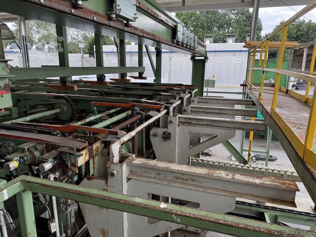 Komplettes Sägewerk (stationär) Sänger & Massierer Stapelanlage Umstapelanlage