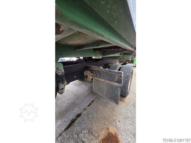 Tipper van MERCEDES-BENZ 609 D K Doppelkabiner 6-Sitze Kipper MEILLER3-S.