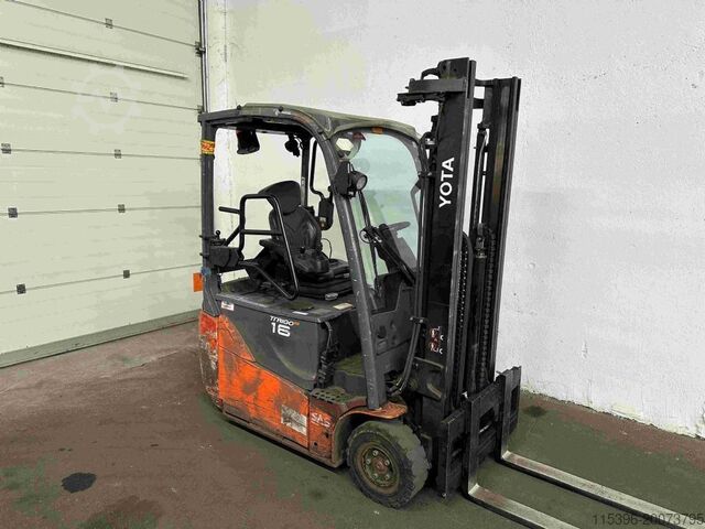 Electric 3-wheel forklift Toyota 8FBE16T - FREIHUB-Mast !!