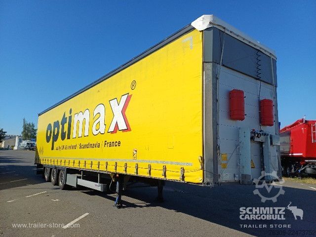 Auflieger mit Pritsche & Plane Schmitz Cargobull Curtainsider Mega Getränke