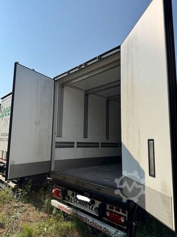 Kühlauflieger SCHMITZ CARGOBULL SKO 24, Thermo King A 400, sehr guter Zustand