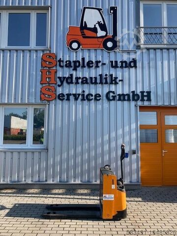 Niederhubwagen Still EGU16