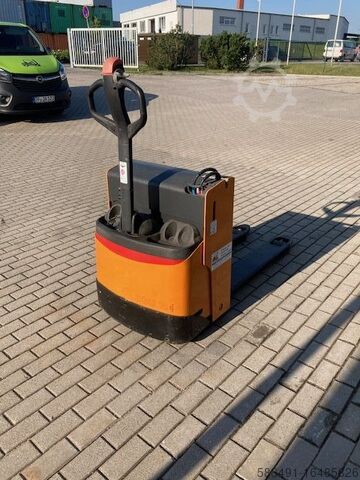 Niederhubwagen Still EGU16