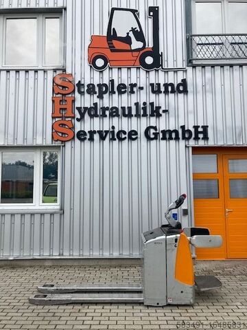 Electric Pallet Truck Still EXU-SF20