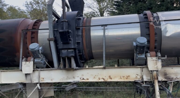 Rohr der Asphaltmischanlage MARINI-ERMONT TSM17