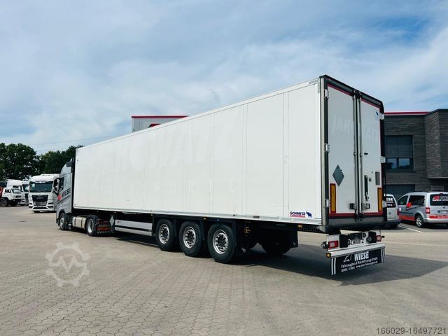 Reefer semitrailer SCHMITZ CARGOBULL SKO 24 /L FP 45 Cool Pharma Zertifikat