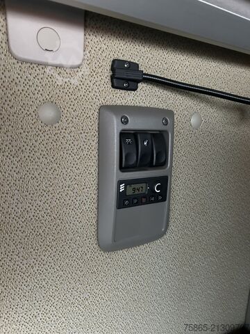 Standard-SZM DAF XF 105 410 Space Cab / ATe / 698 dkm / Tacho V2...