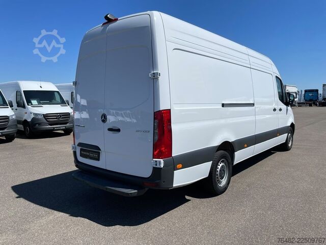 High top van MERCEDES-BENZ Sprinter 317 CDI/KA/PRO/L3H2/4325/AUTOMATIK/MBUX