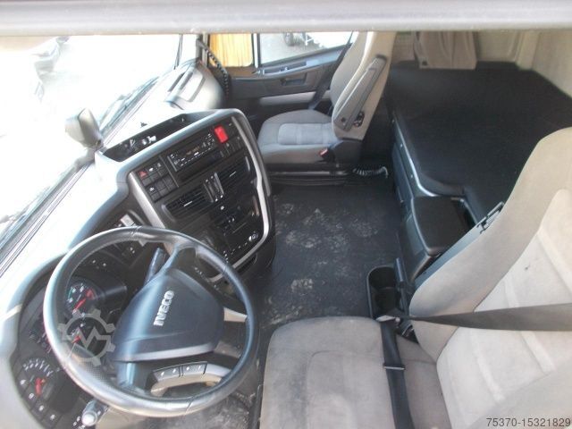 Standard tractor unit IVECO STRALIS AS440S46T/P