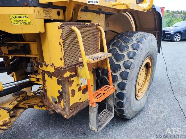 Wheel loader LiuGong CLG 835 III Wheel Loader. Low hours!