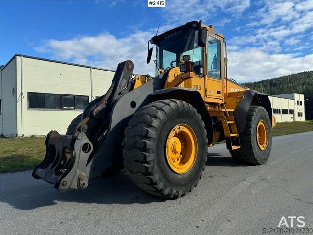 Wheel loader Volvo L110E Wheel Loader w/ Bucket