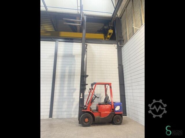 Forklift Caterpillar DP 25 K