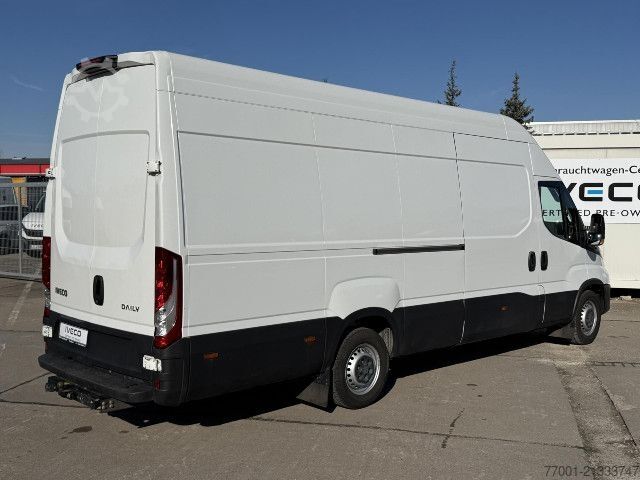 Kastenwagen IVECO 35S18HA8 V/P H3-MAXI / LED / AHK / Webasto