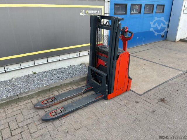 Elektrischer Stapler Linde D08 VS-22563 LINDE D08