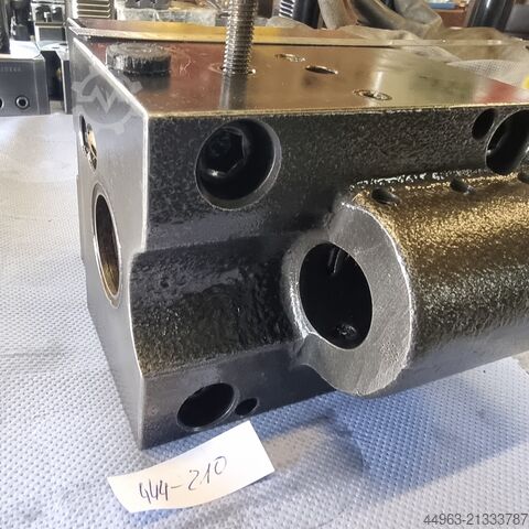 CNC turn-mill center MORI SEIKI / SAUTER Werkzeughalter angetriebene  Werkzeuge