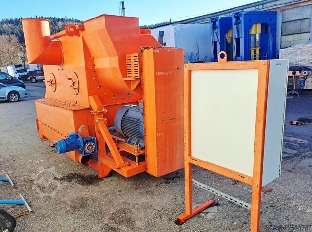 Zentrifugaltrockner für Kunststoffe KCBM 700-1000 kg/h 75 kW
