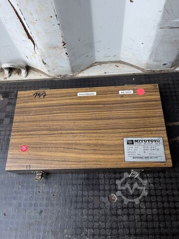 Coordinate measuring machine Mitutoyo 
