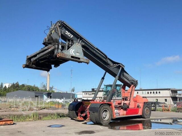 Vollcontainer Reachstacker Kalmar DRF450-75C5XS