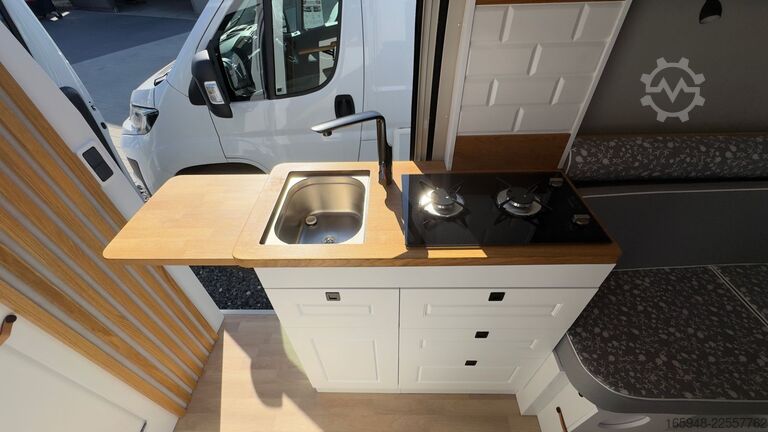 Kastenwagen Wohnmobil / Campervan AFFINITY AFFINITY Version Premium FREEDO 599