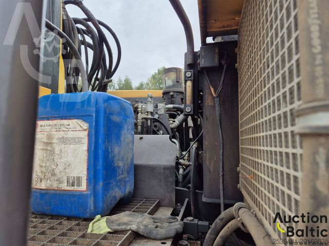 Wheel excavator Volvo EW 160 B