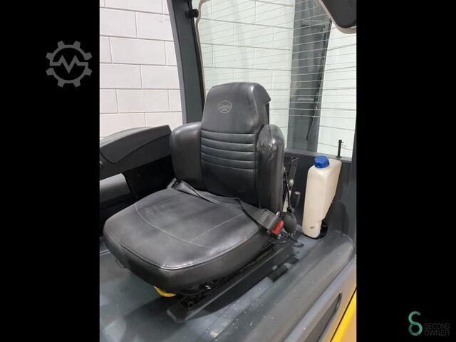 Gabelstapler Jungheinrich EFG 425k