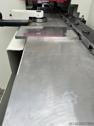 Hobel- und Kehlautomat WEINIG Unimat 1000