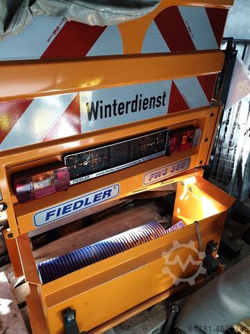 Winterdienstgerät Nilfisk Egholm Jungo HB410D