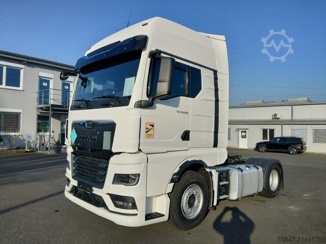 Standard tractor unit MAN TGX 18.520 BLS Retarder Standklima ACC