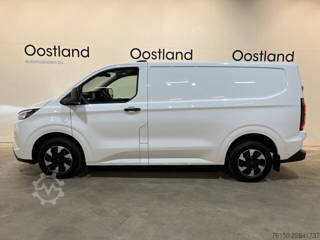 Kastenwagen Ford E-Transit Cust. 320 L1H1 Trend 65 kWh / 100% El...