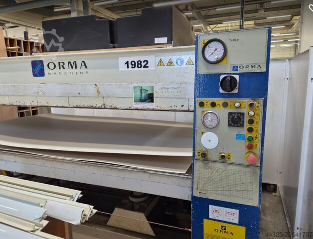 Heisspresse ORMA NPC 4/70