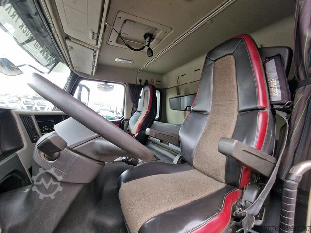 Kranwagen Volvo FM 420 8x2*6 - HMF 2120 K4 Crane / Grua / Kran ...
