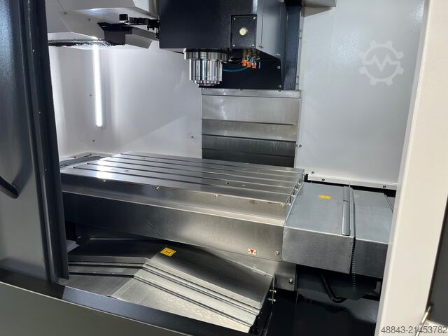 Vertical machining center GEWA Werkzeugmaschinen VM800