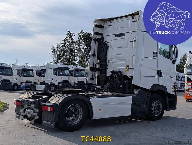 Standard-SZM Renault T 480