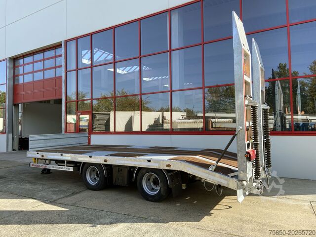 Low loader trailer Möslein TT 19 - 6,5  19 t Tandemtieflader, Luftgefedert, NEU
