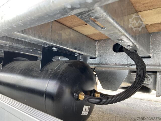 Low loader trailer Möslein TT21-7,2 Hydr  21 t Tandemtieflader, hydr. Rampen, NEU