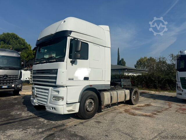 Standard road tractor DAF XF 105-460 SSC TRATTORE STRADALE 4X2