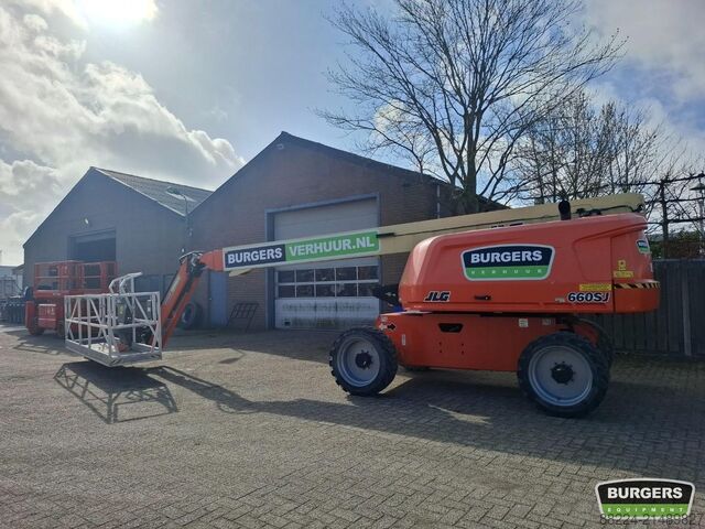 Teleskopbühne JLG 660SJ