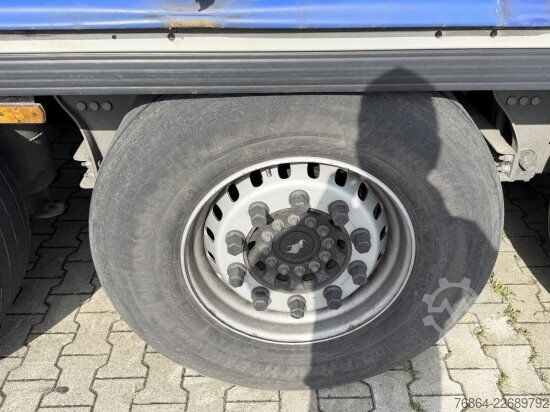 Auflieger mit Pritsche & Plane SCHMITZ SCS-SCS BS/CURTAINSIDER