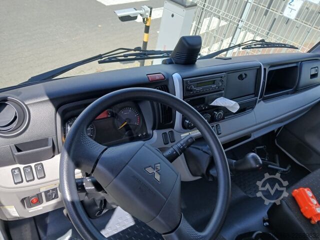 Kran mit Kipper Fuso Canter 7C15 Fassi Kran 3-seiten Kipper