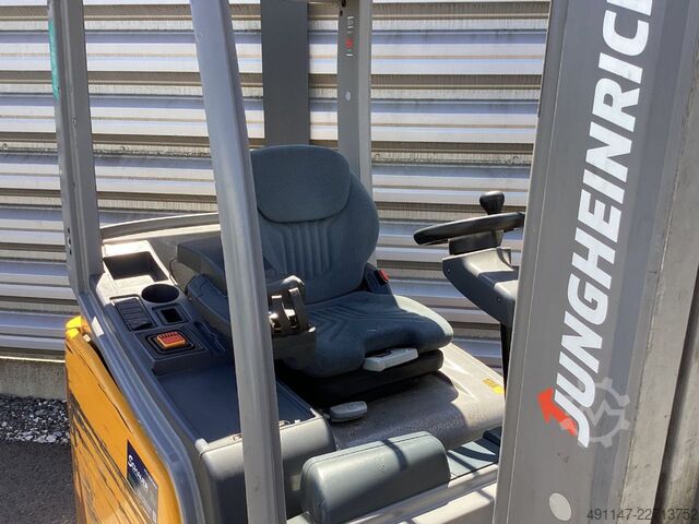 Elektrostapler Jungheinrich EFG218k