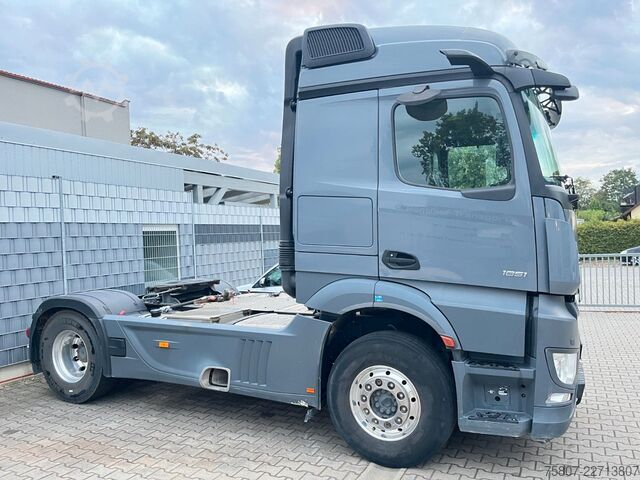 Standard SZM MERCEDES-BENZ Actros 1851 4x2 LS Blatt-Luft Retarder Hydraulik