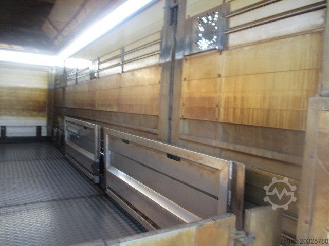 Cattle truck MAN TGS26.360 6x2-2LL,2-Stock,Lift-/Lenkachse,360EEV