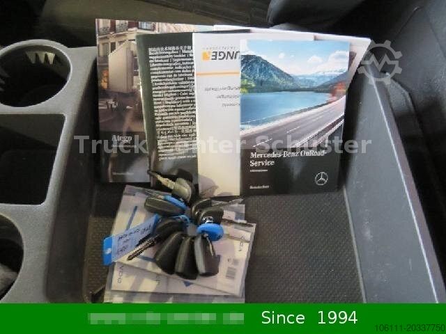 Transporter mit Pritsche & Plane MERCEDES-BENZ Atego 821L/4220/4x2 tainsider/Heckporta