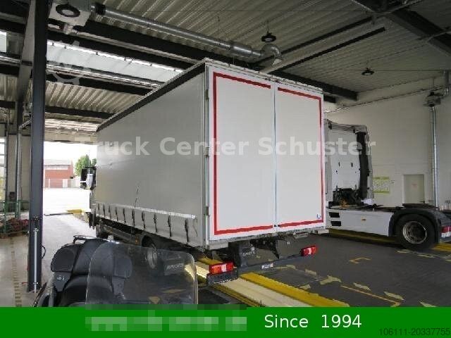 Transporter mit Pritsche & Plane MERCEDES-BENZ Atego 821L/4220/4x2 tainsider/Heckporta