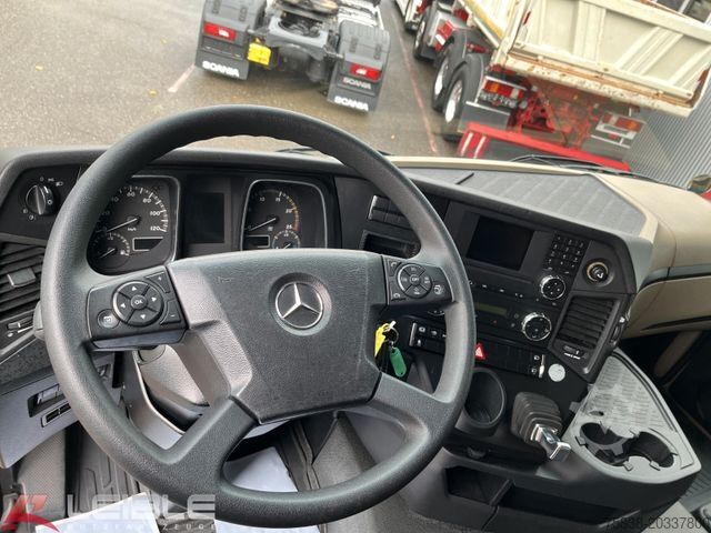 Standard tractor unit MERCEDES-BENZ Actros 1842 Classic Space*2xTank 1000L*Retarder*