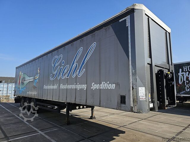 Schiebeplanen KOGEL CURTAINSIDER