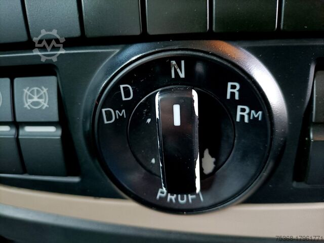 Pritschenwagen mit Plane MAN TGX 26 460