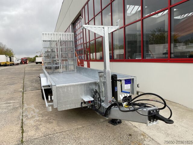 Tieflader Anhänger Möslein TT 11-E6x2 hydr. Rampen Tieflader für Fräsen breiten hydraulischen Rampen, Neu
